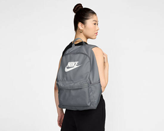 HERITAGE 2.0 BACKPACK - Nike (1)