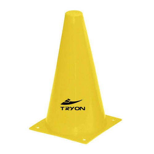 HUNİ KÜÇÜK - Tryon